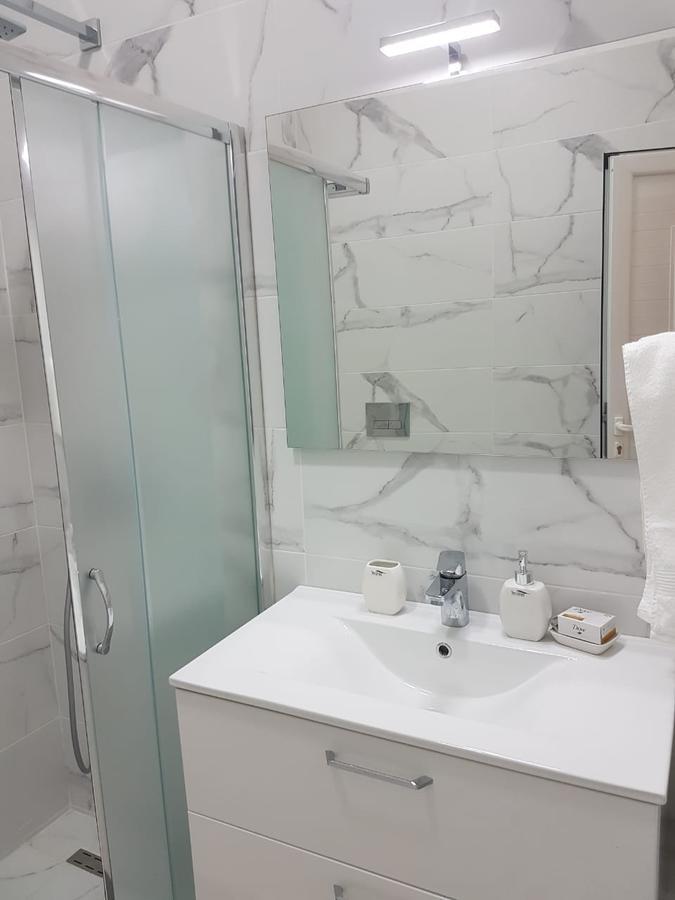 Vila Alikaj Apartment Sarande Bagian luar foto