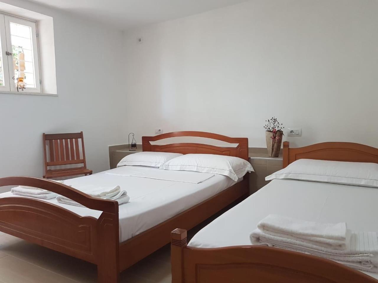 Vila Alikaj Apartment Sarande Bagian luar foto