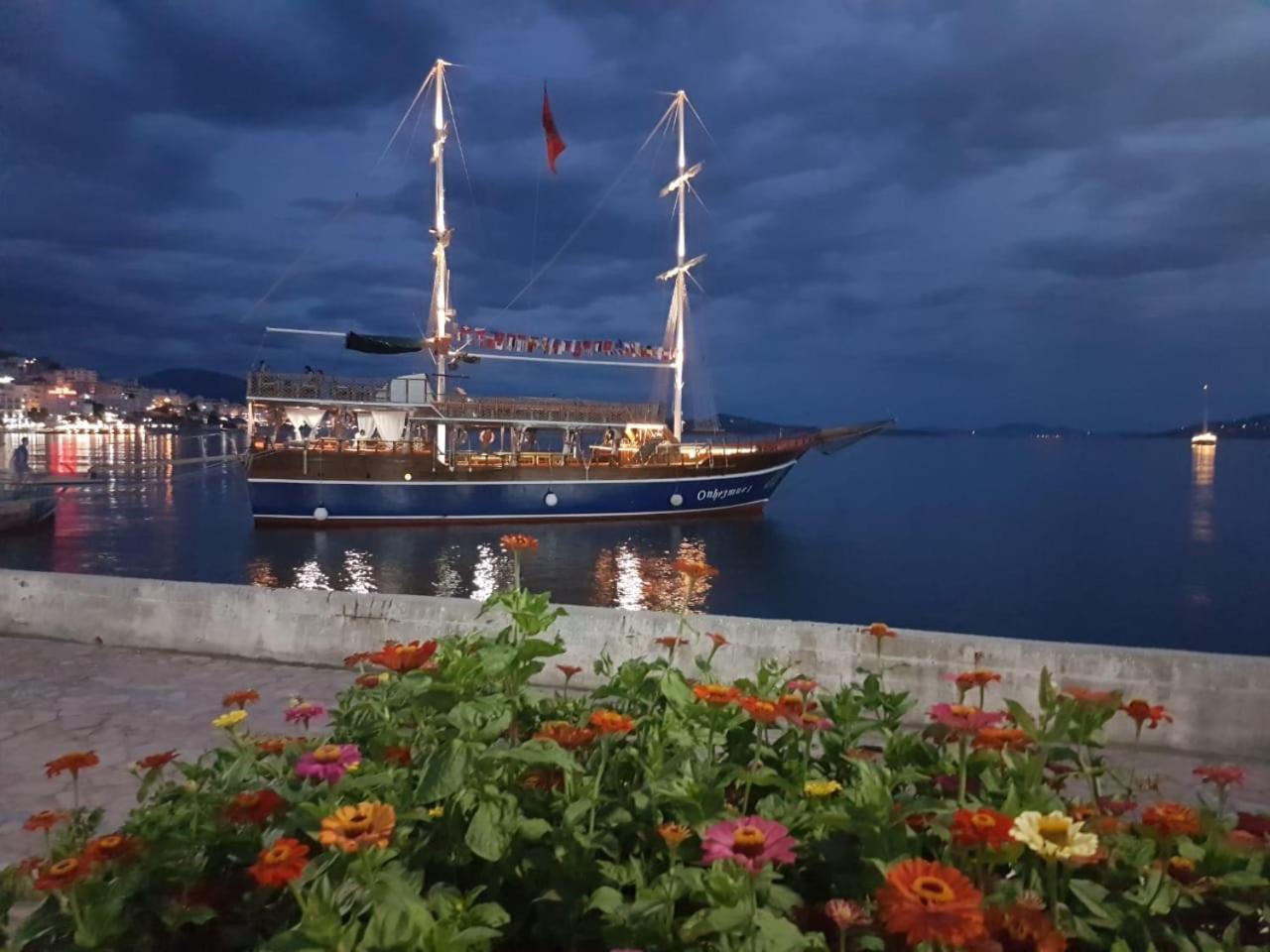 Vila Alikaj Apartment Sarande Bagian luar foto