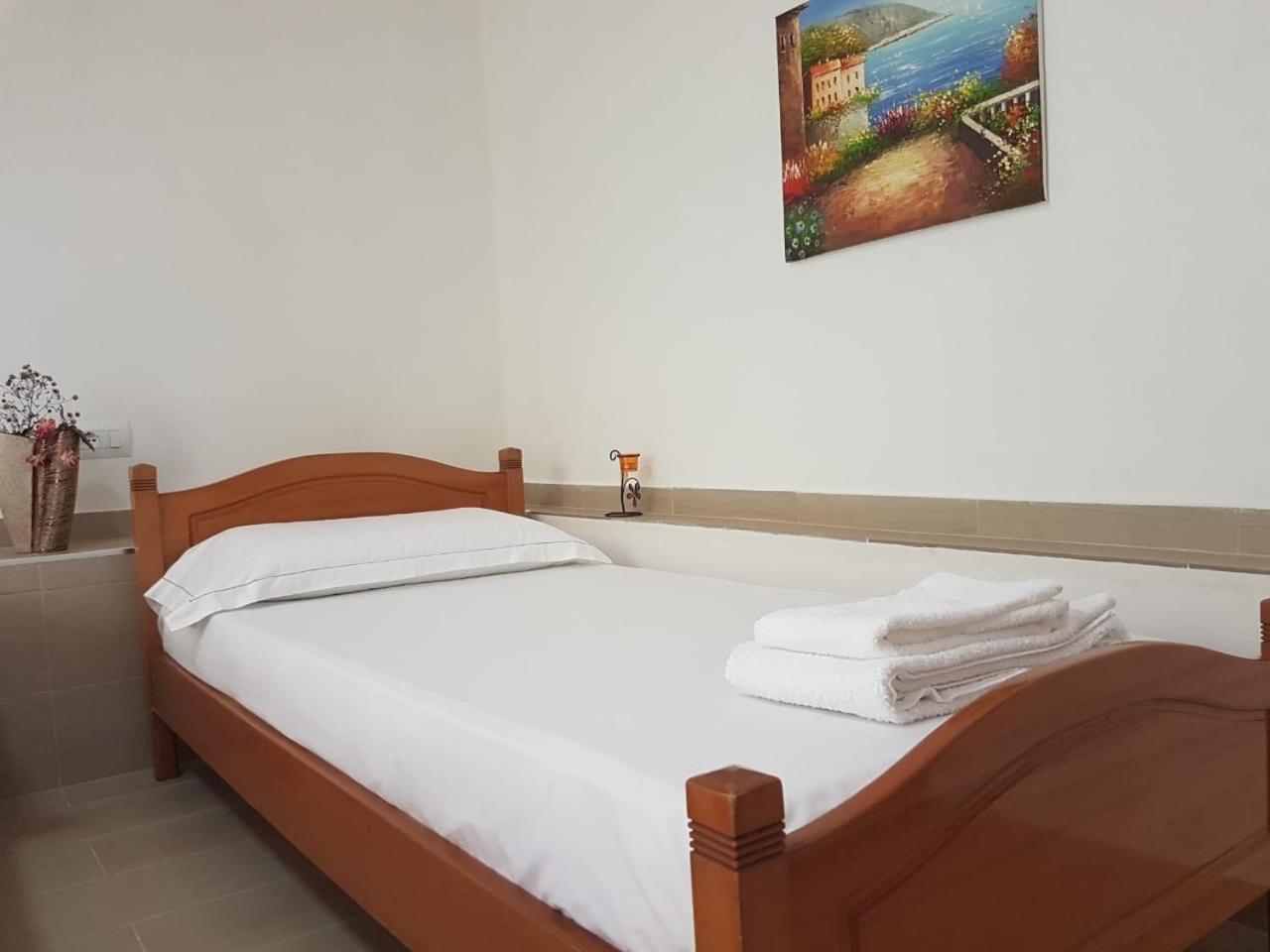 Vila Alikaj Apartment Sarande Bagian luar foto