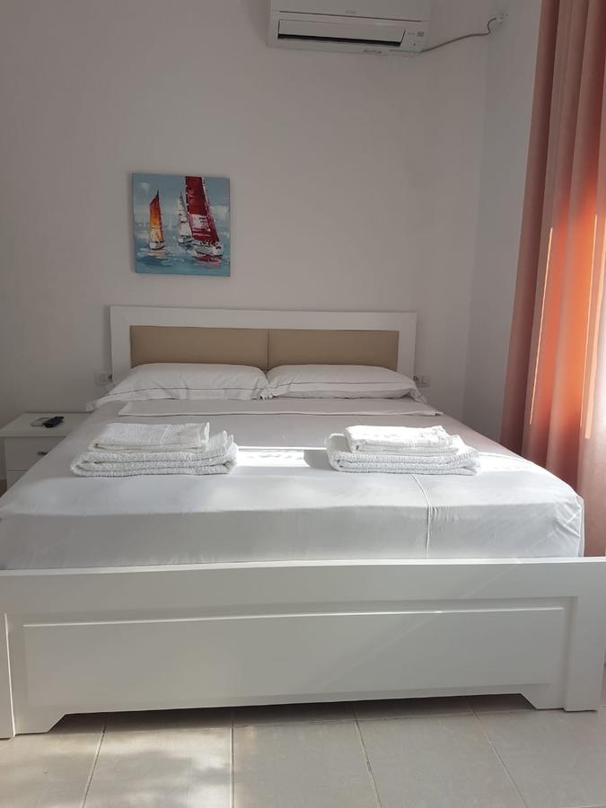 Vila Alikaj Apartment Sarande Bagian luar foto